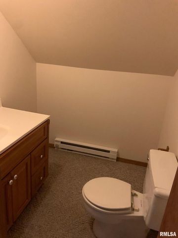 1109 N PARK Avenue, Herrin, IL 62948