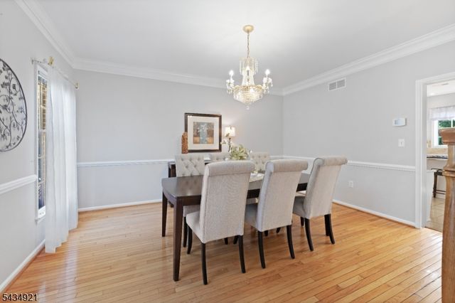 12 Montfort Dr, Montgomery Twp., NJ 08502