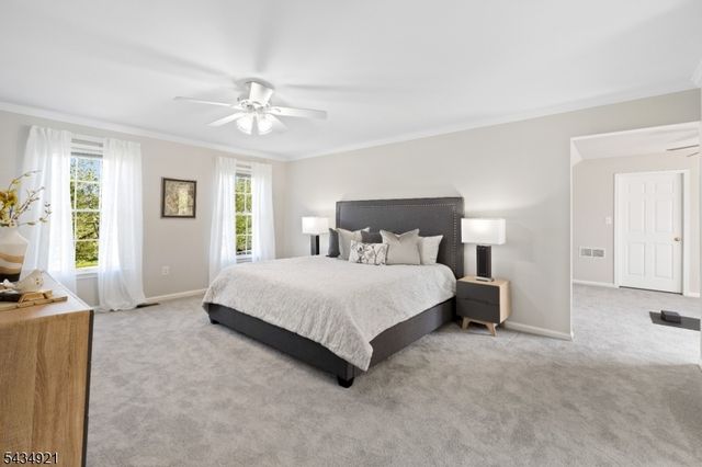 12 Montfort Dr, Montgomery Twp., NJ 08502