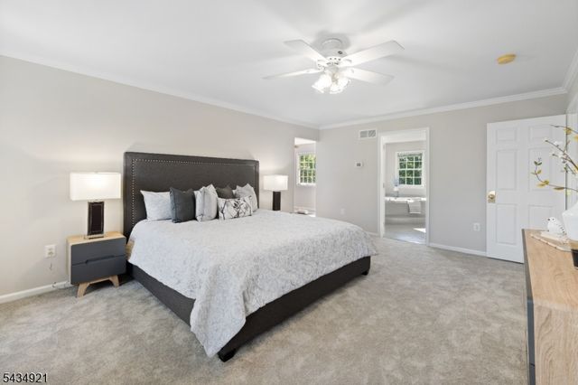 12 Montfort Dr, Montgomery Twp., NJ 08502