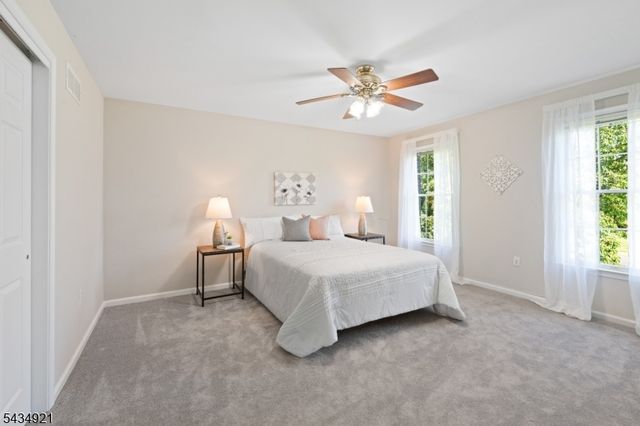 12 Montfort Dr, Montgomery Twp., NJ 08502