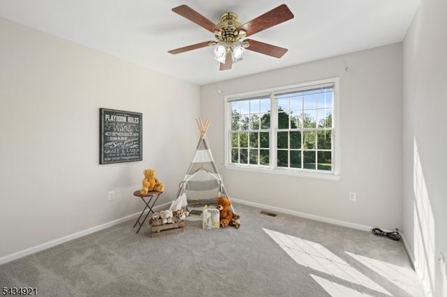 12 Montfort Dr, Montgomery Twp., NJ 08502