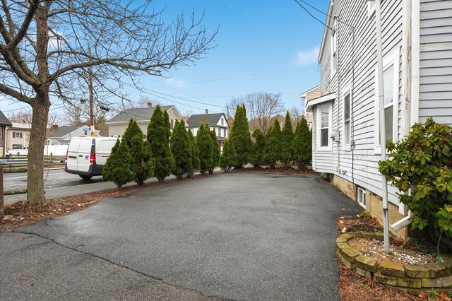 9 Saunders Road, Lynn, MA 01904