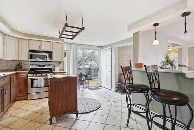 9 Saunders Road, Lynn, MA 01904