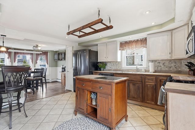 9 Saunders Road, Lynn, MA 01904