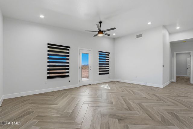 660 Yuma Desert, Chaparral, NM 88081