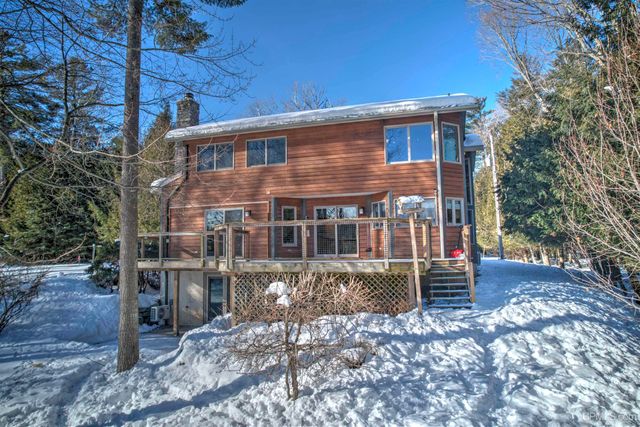 4318 K Road, Bark River, MI 49807