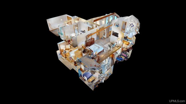 4318 K Road, Bark River, MI 49807