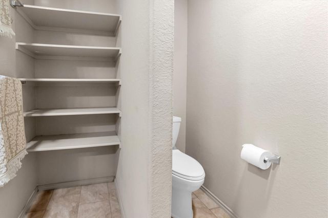 9530 Paloma Creek Drive, Tomball, TX 77375