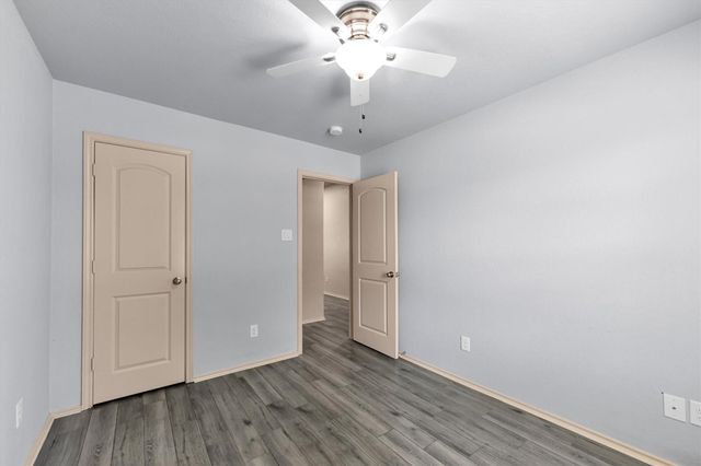 9530 Paloma Creek Drive, Tomball, TX 77375