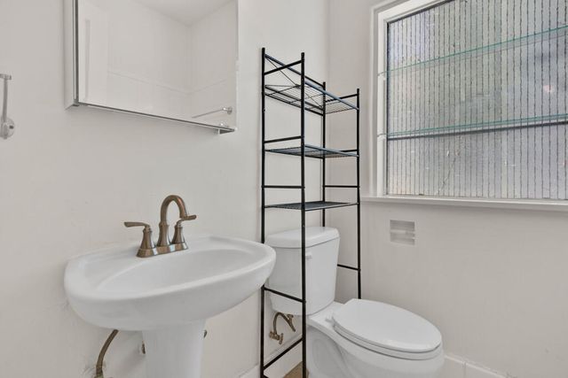 2708 Richmond Avenue A, El Paso, TX 79930