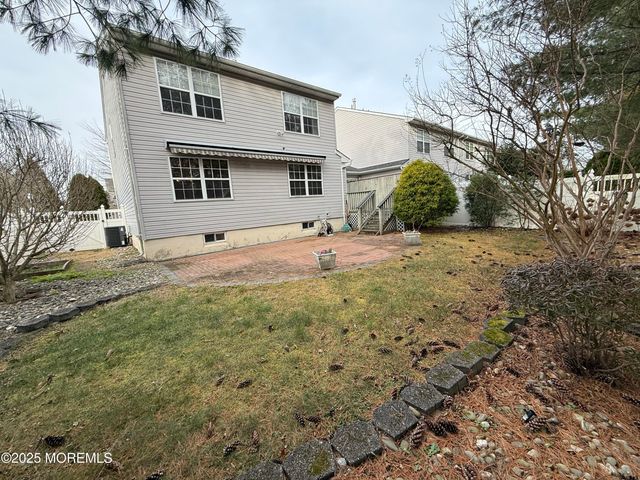 27 Barn Swallow Boulevard, Marlboro, NJ 07746