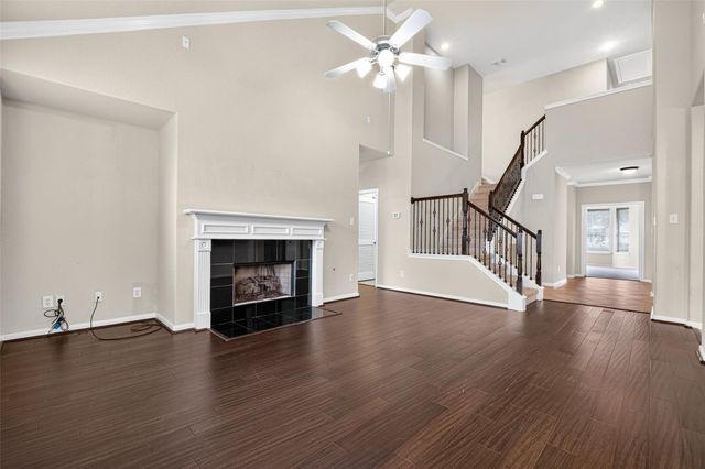 93 S Rocky Point Circle, Spring, TX 77389