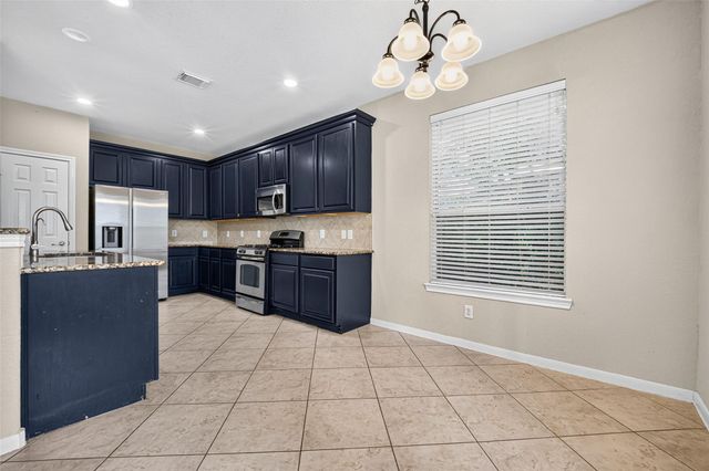 93 S Rocky Point Circle, Spring, TX 77389