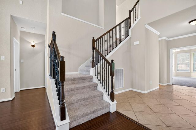 93 S Rocky Point Circle, Spring, TX 77389
