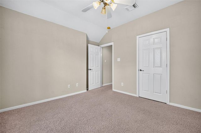93 S Rocky Point Circle, Spring, TX 77389