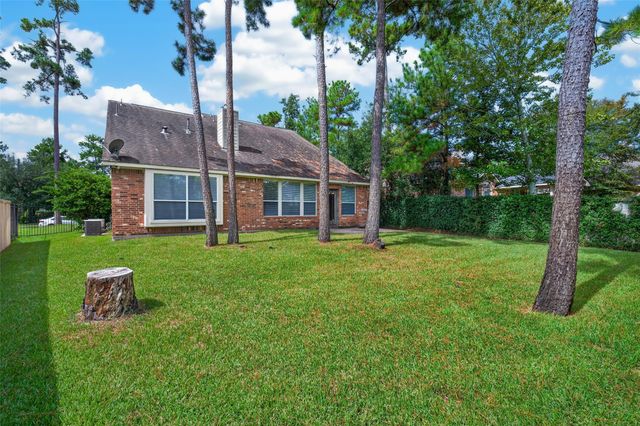 93 S Rocky Point Circle, Spring, TX 77389