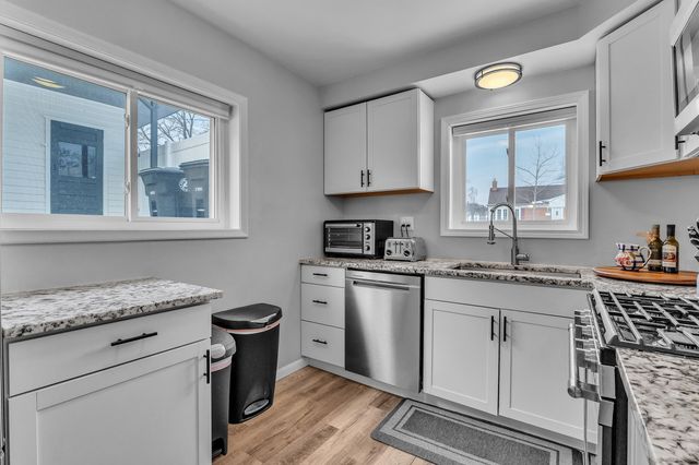 14759 Ingram Street, Livonia, MI 48154