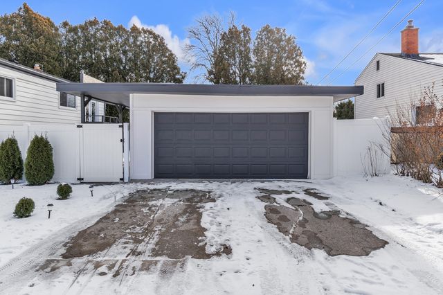 14759 Ingram Street, Livonia, MI 48154