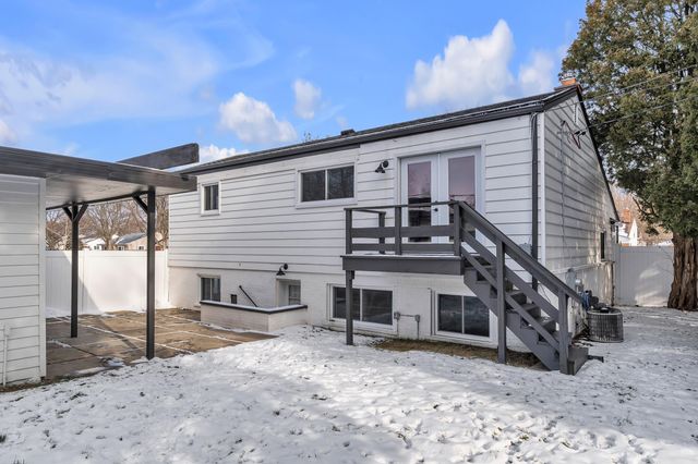 14759 Ingram Street, Livonia, MI 48154