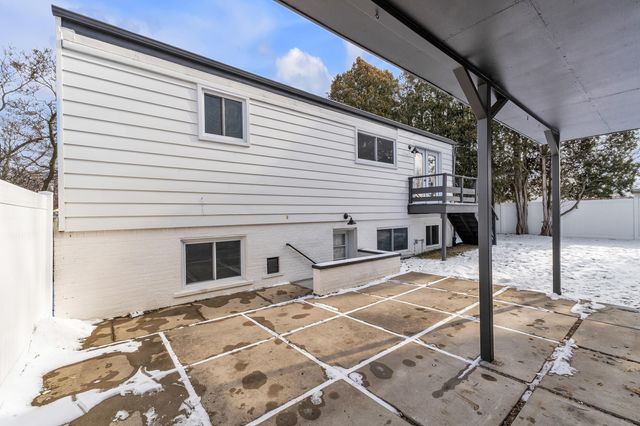 14759 Ingram Street, Livonia, MI 48154