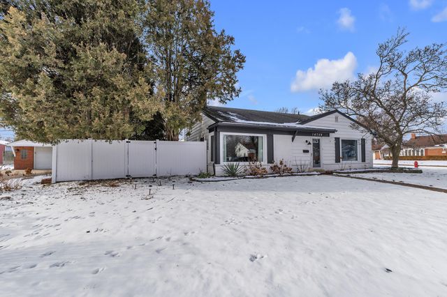 14759 Ingram Street, Livonia, MI 48154