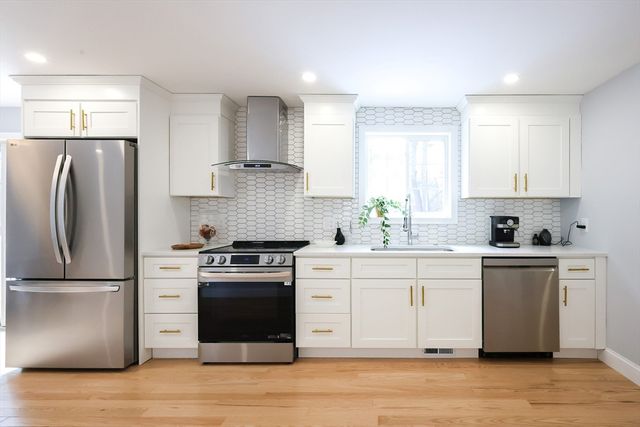 44 Dean Road, Wayland, MA 01778