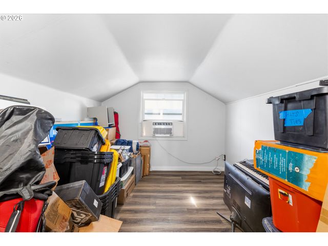 2906 ELMIRA Rd, Eugene, OR 97402