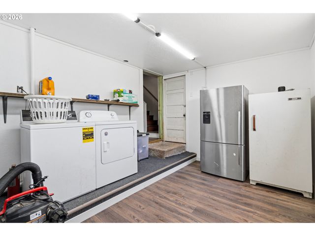 2906 ELMIRA Rd, Eugene, OR 97402