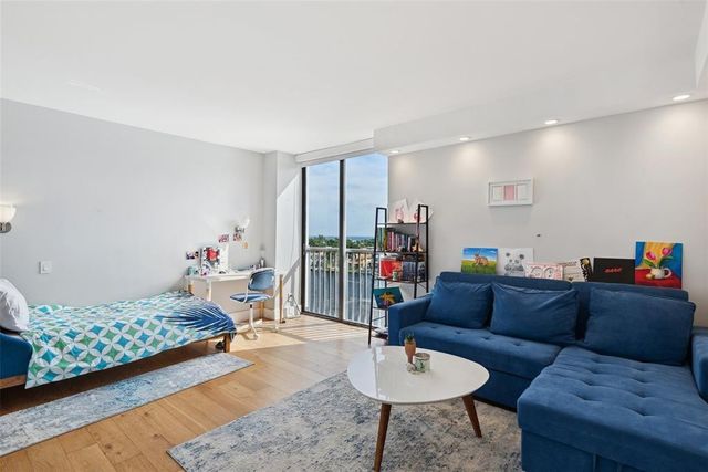 19707 Turnberry Way 9J, Aventura, FL 33180