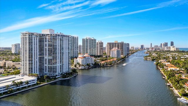 19707 Turnberry Way 9J, Aventura, FL 33180