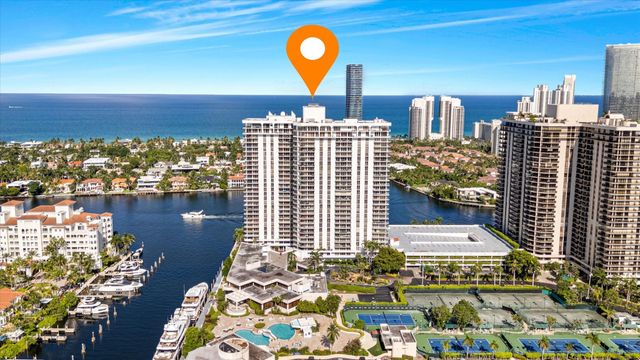 19707 Turnberry Way 9J, Aventura, FL 33180