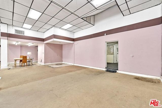 115 N Western Avenue, Los Angeles, CA 90004