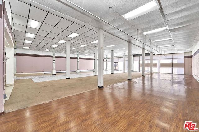 115 N Western Avenue, Los Angeles, CA 90004