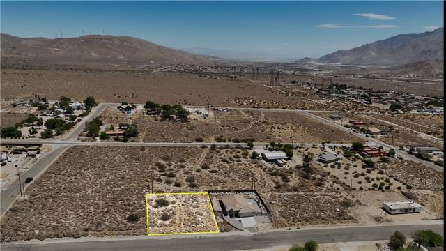 1 Excelsior Street, Whitewater, CA 92282