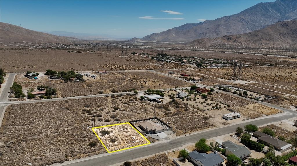 1 Excelsior Street, Whitewater, CA 92282
