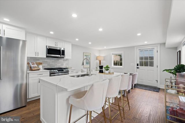 524 QUEEN ST, Alexandria, VA 22314