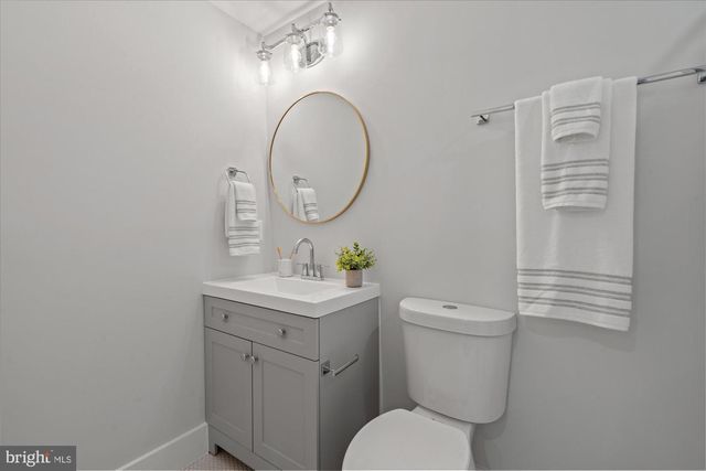 524 QUEEN ST, Alexandria, VA 22314