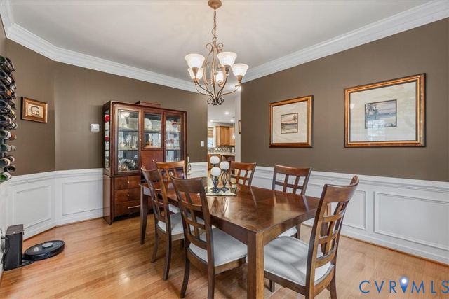 5500 Quarter Horse Ln, Moseley, VA 23120