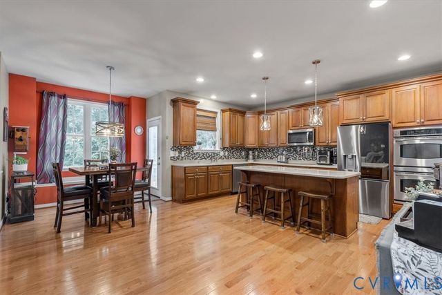5500 Quarter Horse Ln, Moseley, VA 23120