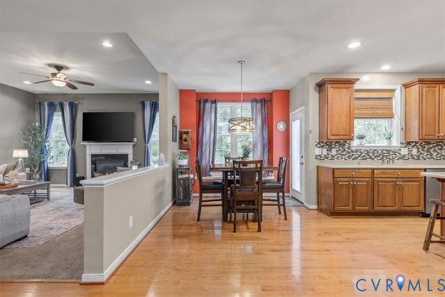 5500 Quarter Horse Ln, Moseley, VA 23120