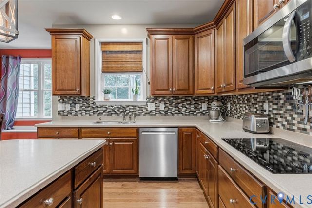 5500 Quarter Horse Ln, Moseley, VA 23120