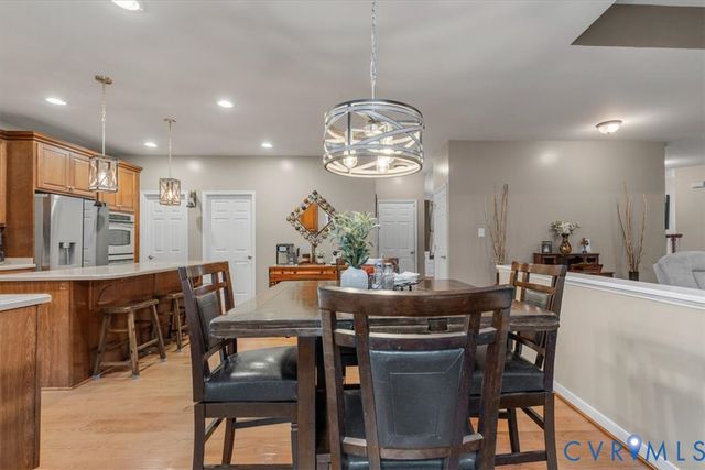 5500 Quarter Horse Ln, Moseley, VA 23120