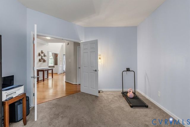 5500 Quarter Horse Ln, Moseley, VA 23120
