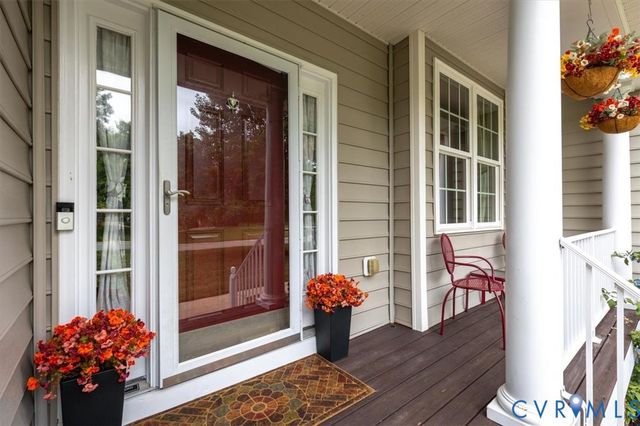 5500 Quarter Horse Ln, Moseley, VA 23120
