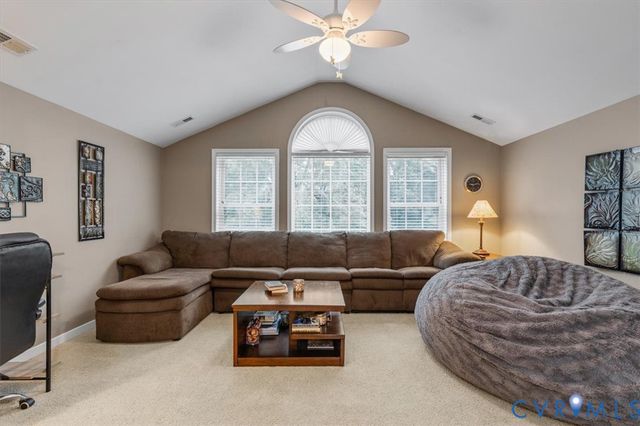 5500 Quarter Horse Ln, Moseley, VA 23120