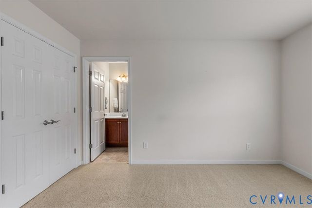 5500 Quarter Horse Ln, Moseley, VA 23120
