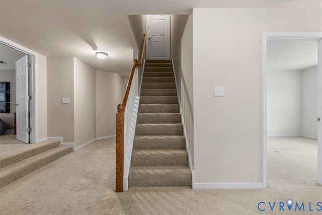 5500 Quarter Horse Ln, Moseley, VA 23120