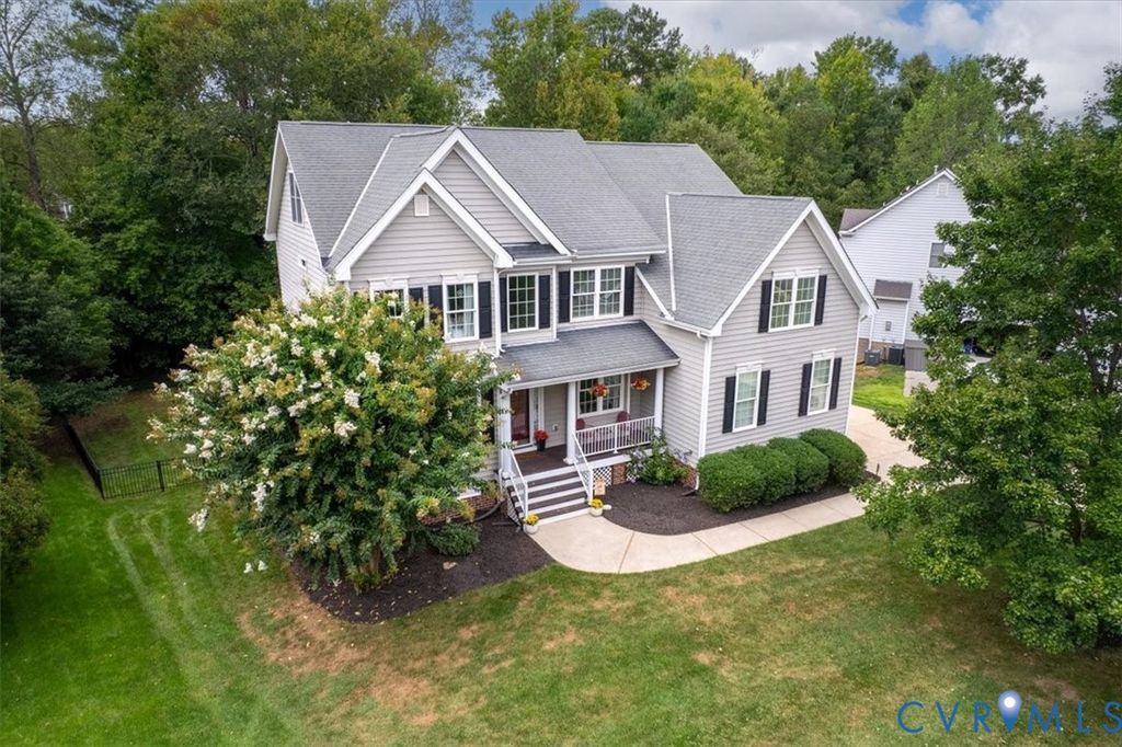 5500 Quarter Horse Ln, Moseley, VA 23120