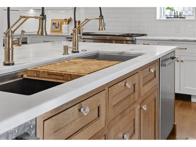 2329 N Emerson St, Denver, CO 80205